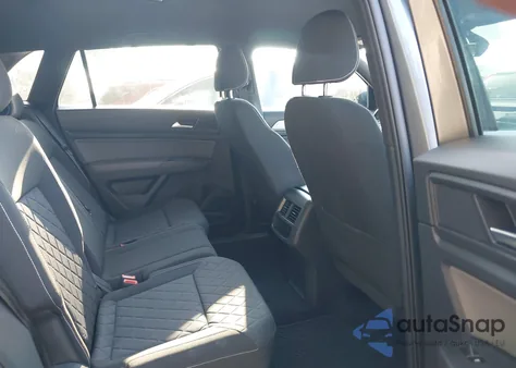 2021 Volkswagen Atlas Cross Sport 2.0T S z USA, uszkodzony, nr VIN 1V2GC2CA1MC224743